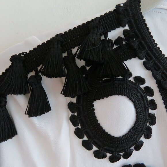 ANDREW GN F19 White Black Tassel Cut Out Embroidered White Black Top - Sz US 4 - Picture 5 of 16